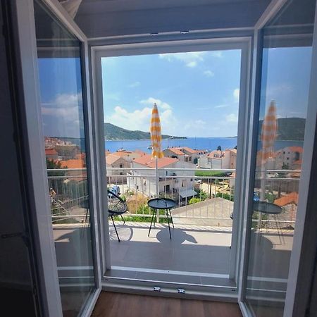 Vinko Rooms Primošten Exterior foto